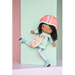 Liza Pop op Rolschaatsen