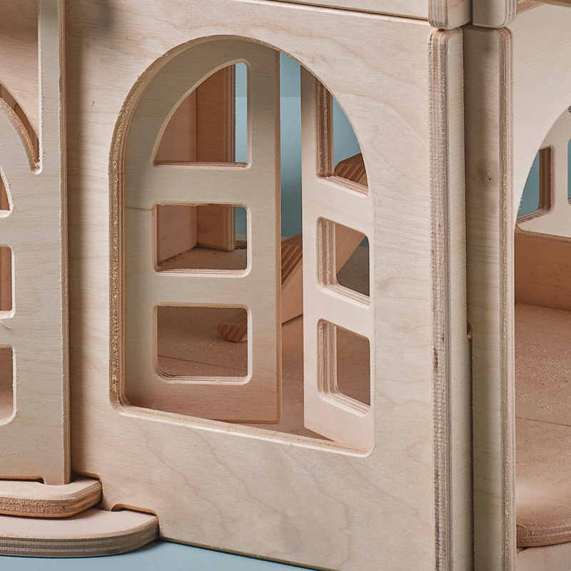 Poppenhuis Hout Poppenhuis Hout