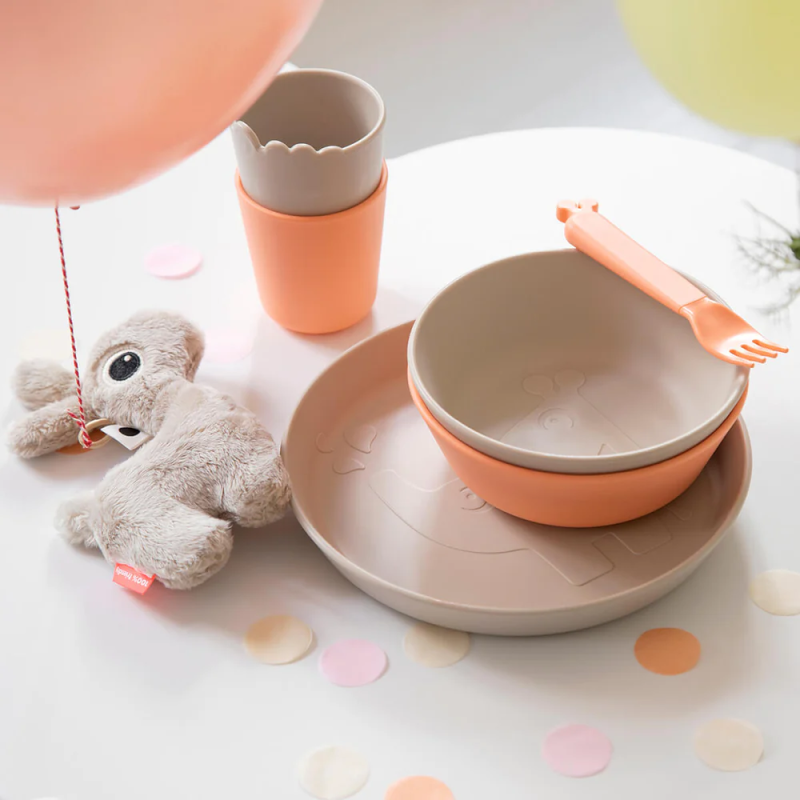 Kinderkom Raffi Sand