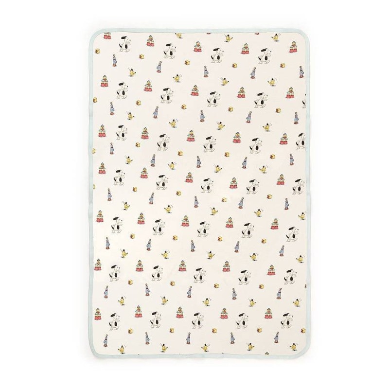 Deken Hond Bashful Puppy Jersey Blanket Deken Hond Bashful Puppy Jersey Blanket